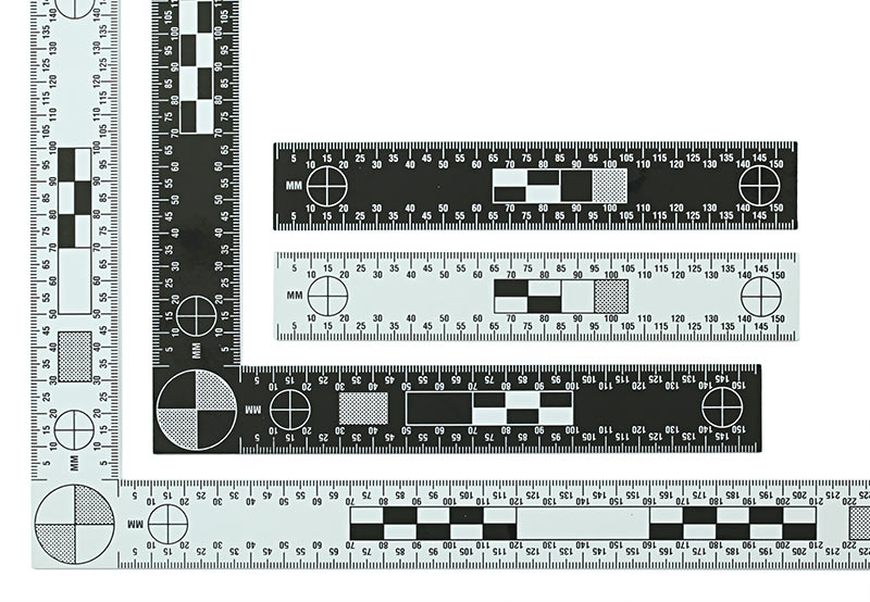 l scale for shoeprints foldable